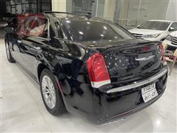 کرایسلەر 300